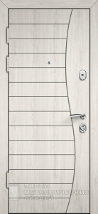 Фото «Белая дверь №4»  в Лосино-Петровскому